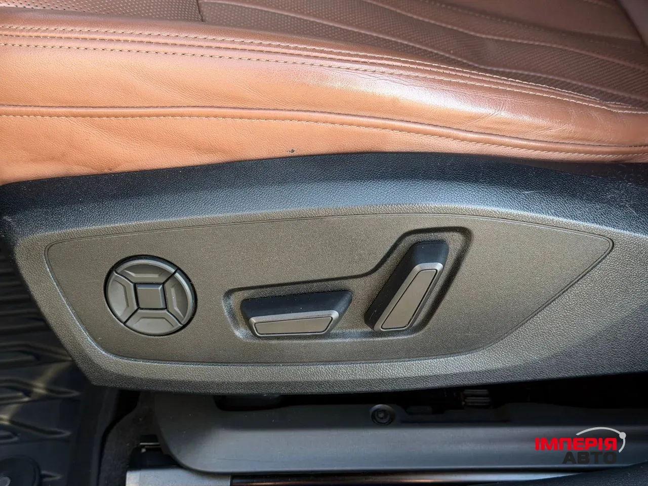 Audi A6 - фото 46