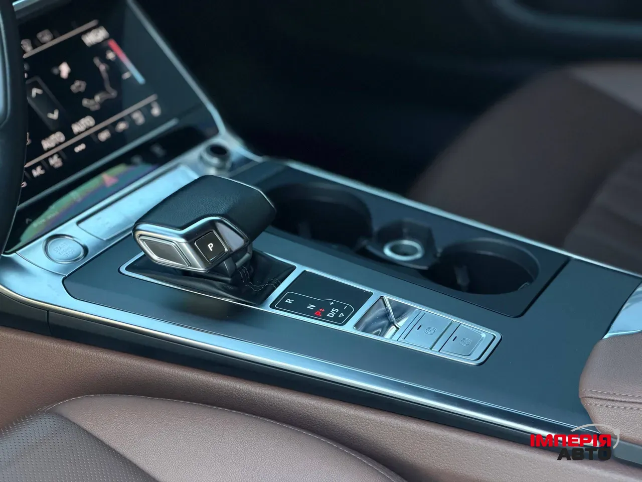 Audi A6 - фото 49