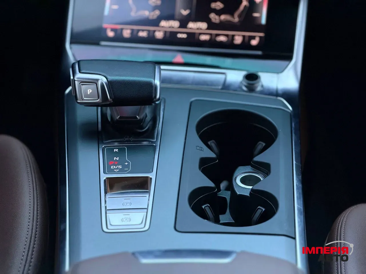 Audi A6 - фото 54