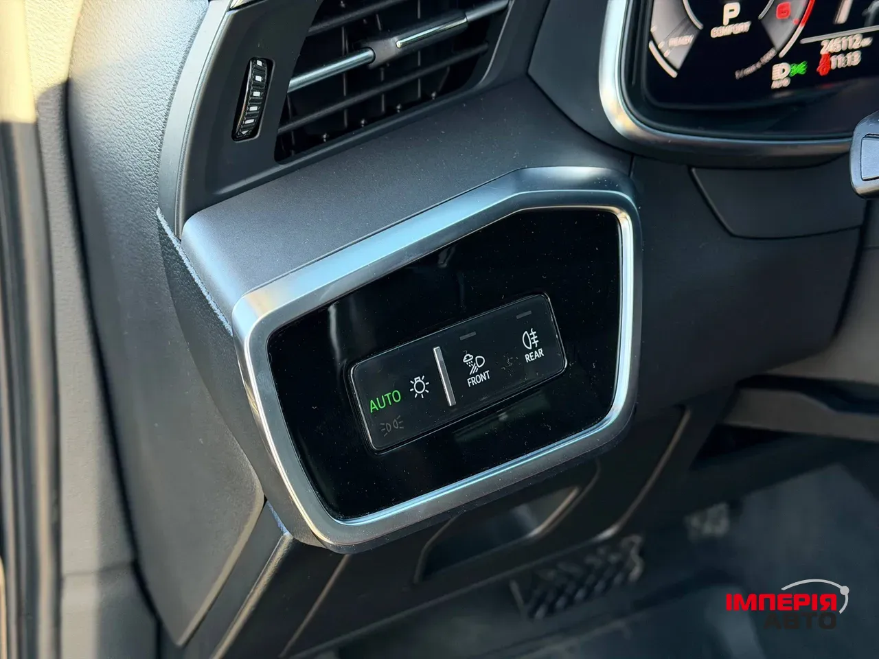 Audi A6 - фото 45