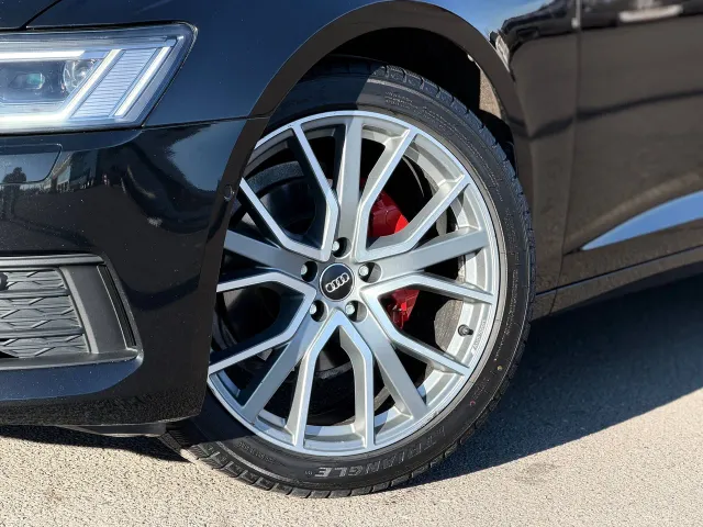 Audi A6 - фото 3