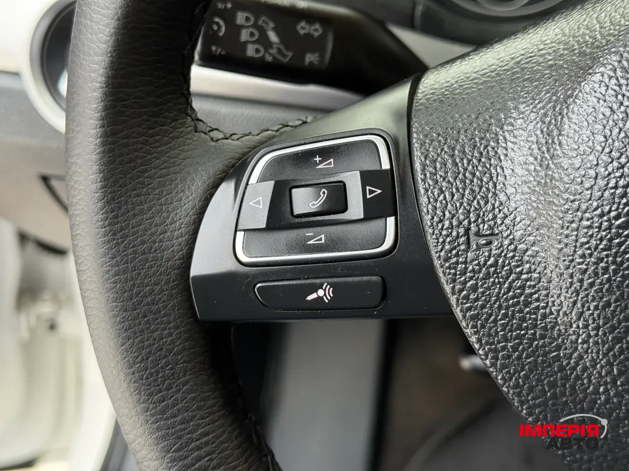 Volkswagen Passat (North America and China) - фото 41