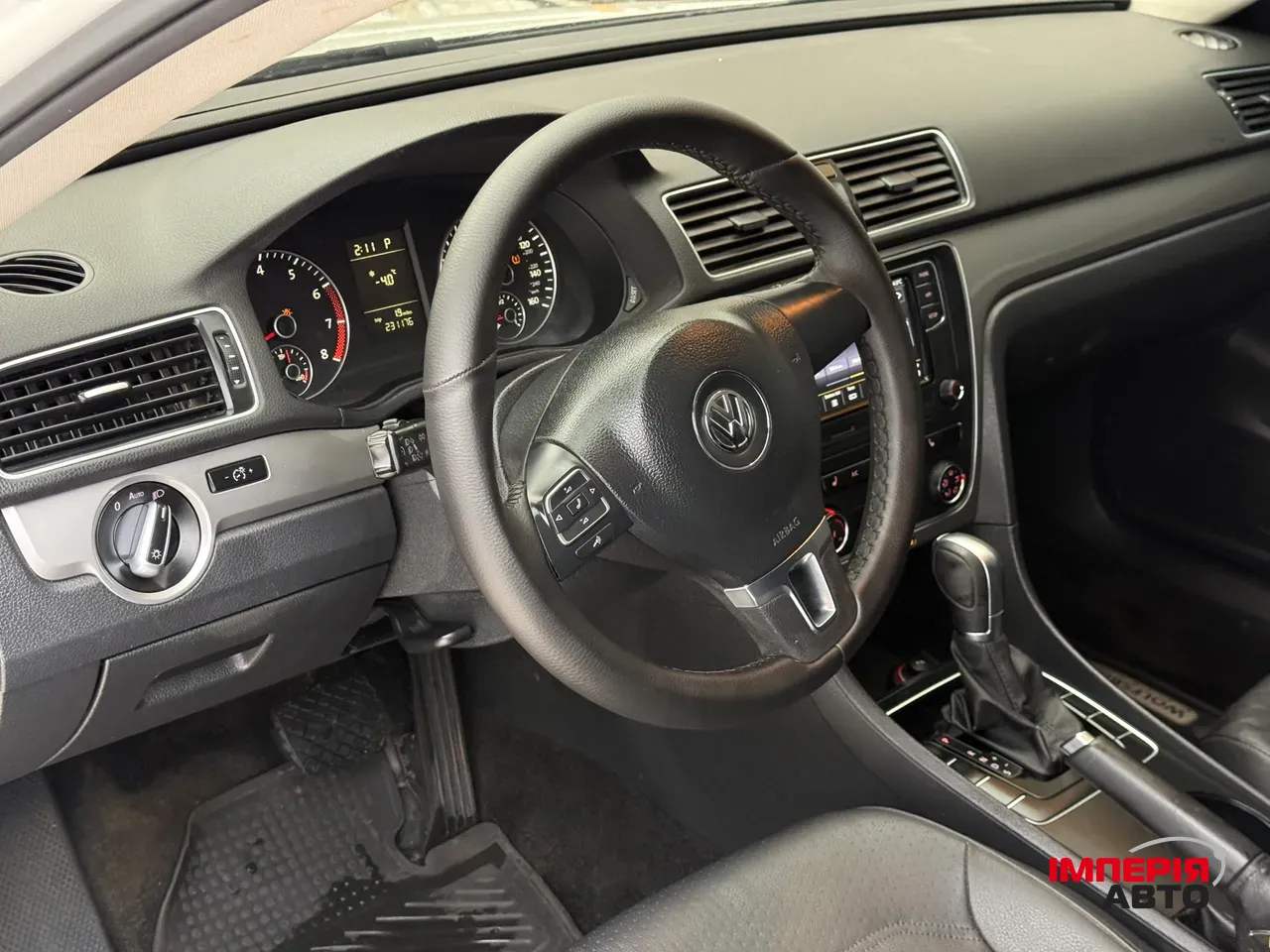 Volkswagen Passat (North America and China) - фото 43