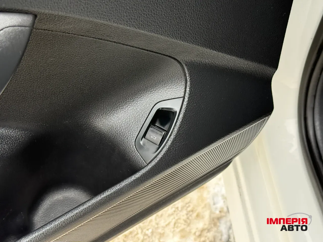 Volkswagen Passat (North America and China) - фото 39