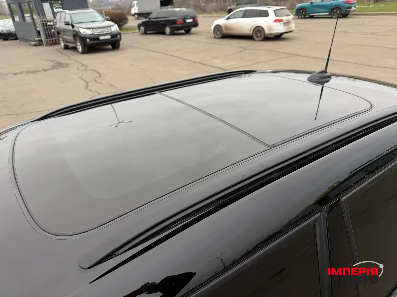 Mini Hatch - фото 35