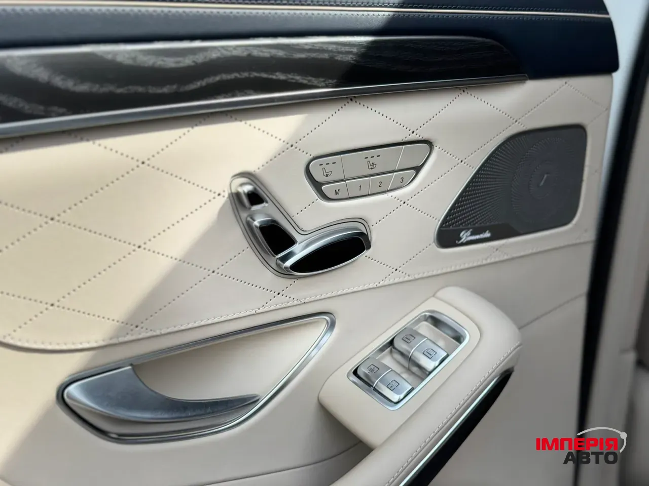 Mercedes-Benz S-Класс - фото 23