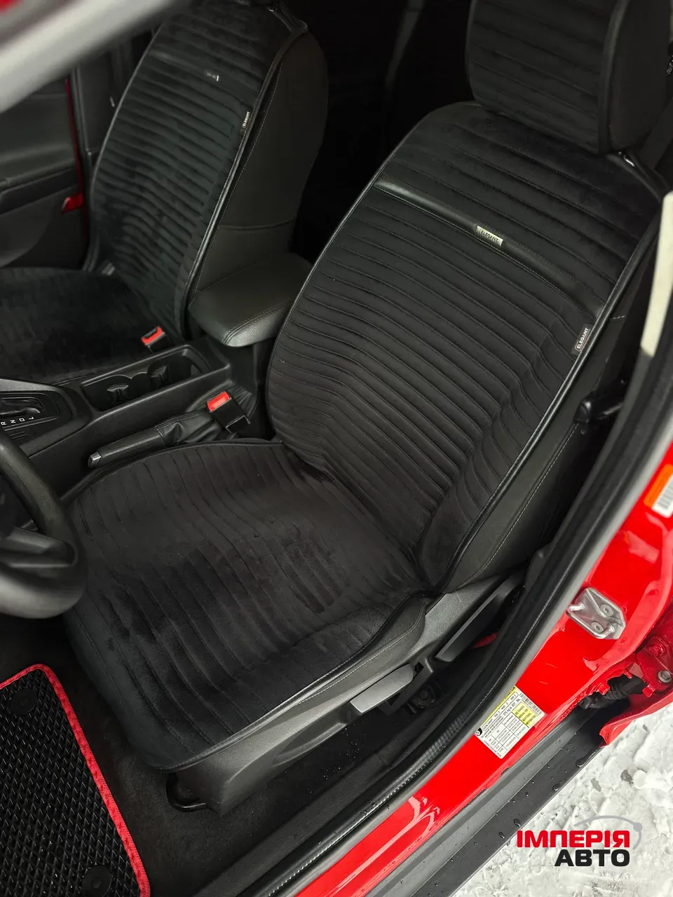 Ford Focus - фото 12