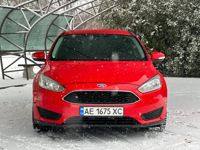 Ford Focus - фото 2