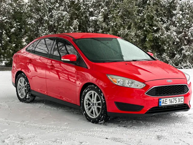 Ford Focus - фото 1