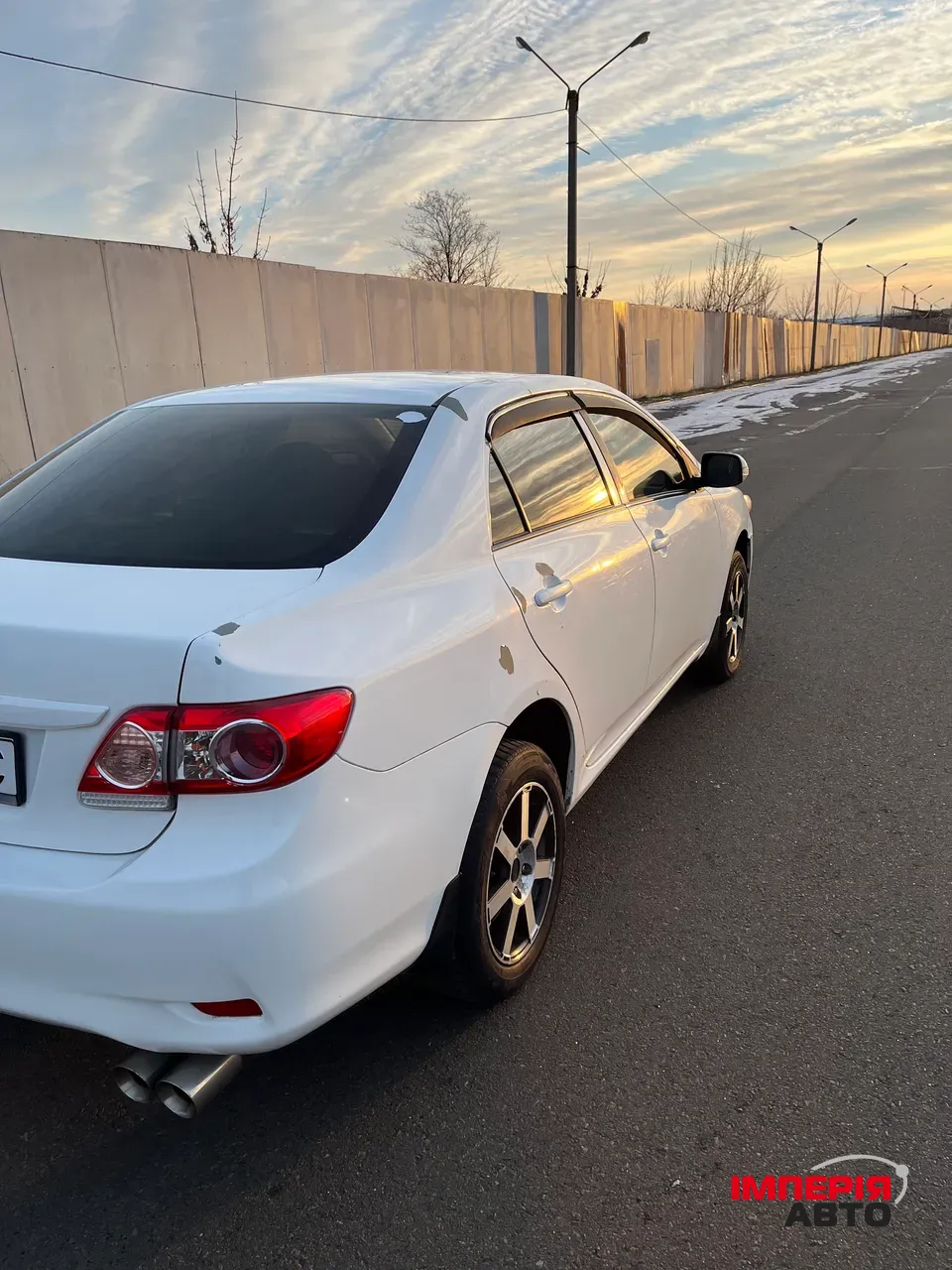 Toyota Corolla - фото 3
