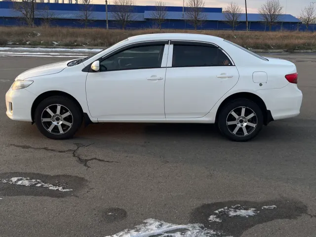 Toyota Corolla - фото 5