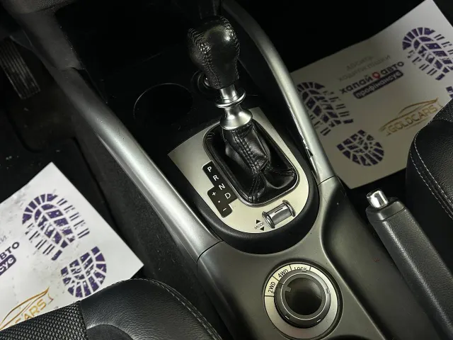 Mitsubishi Outlander - фото 5