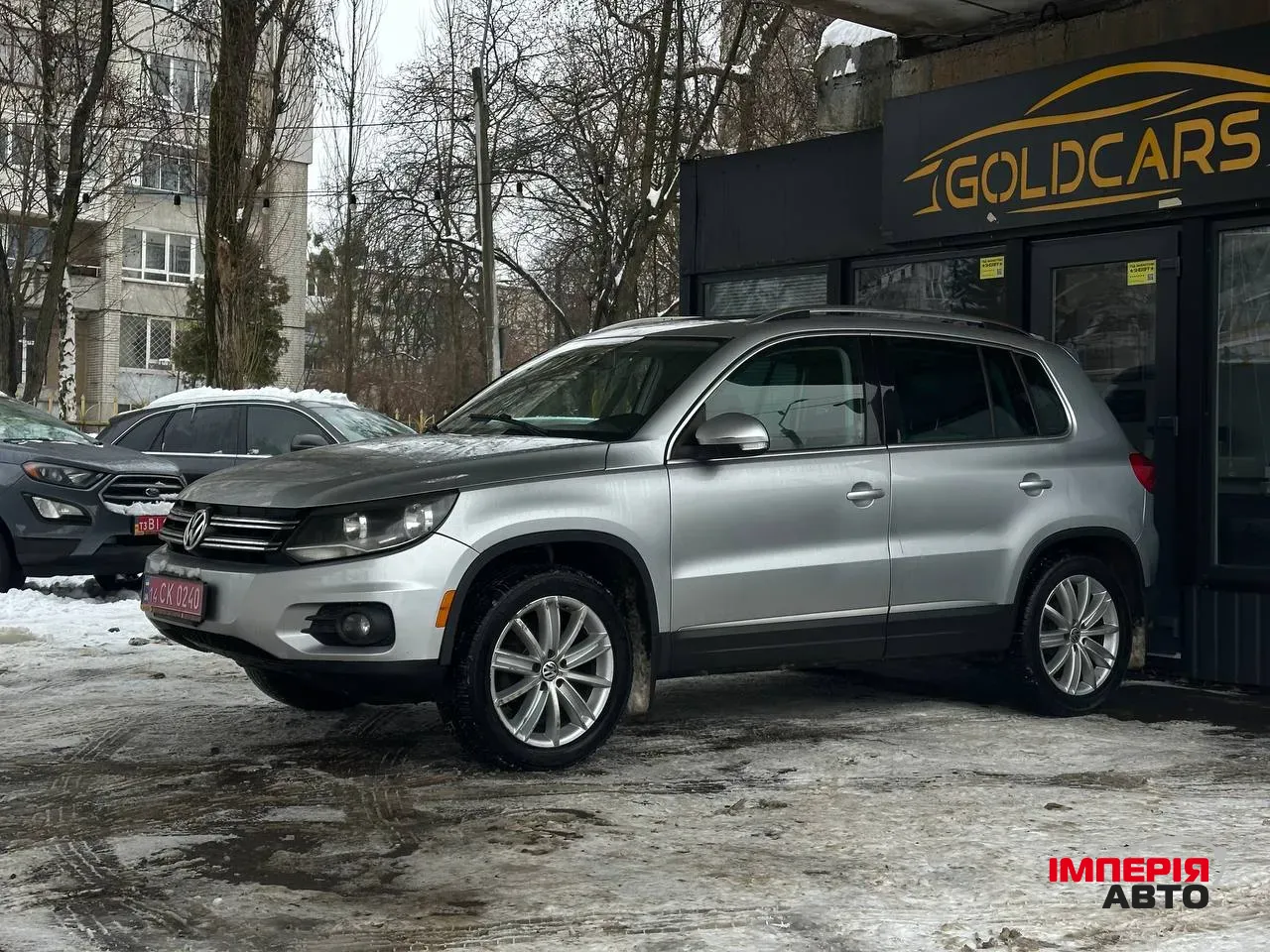 Volkswagen Tiguan - фото 2