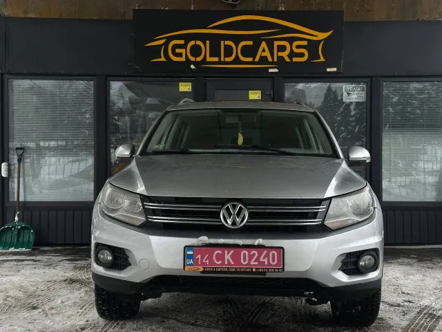 Volkswagen Tiguan - фото 1