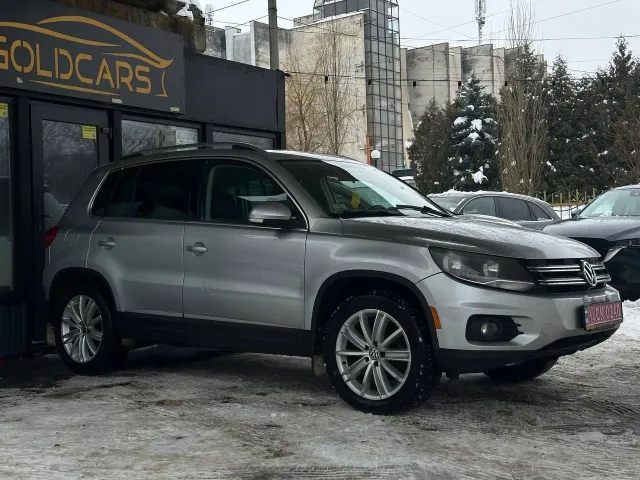 Volkswagen Tiguan - фото 5