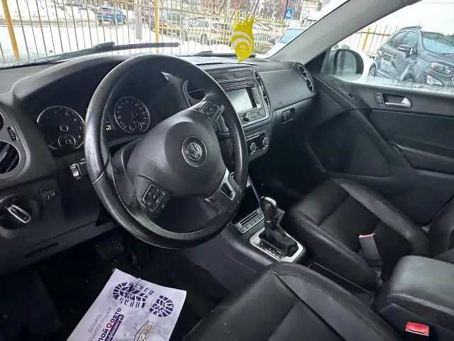 Volkswagen Tiguan - фото 3