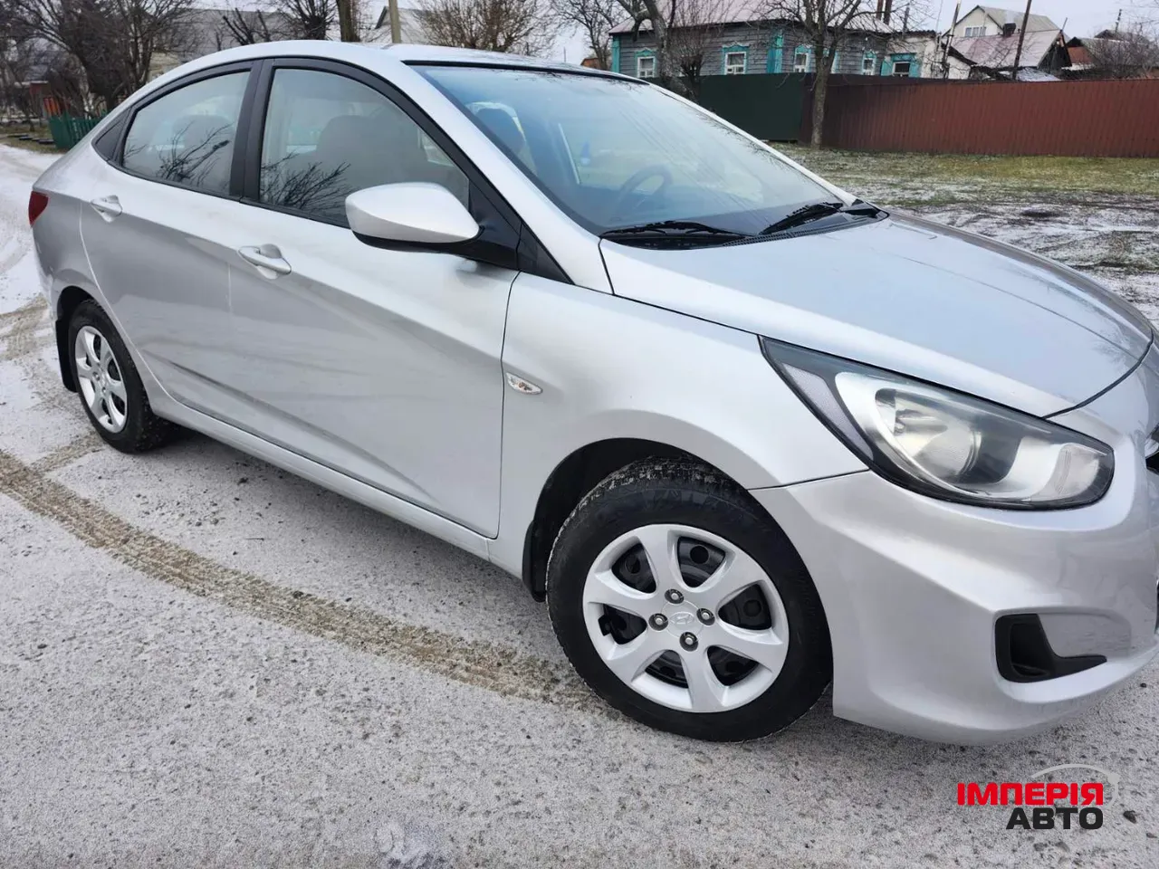 Hyundai Accent - фото 4