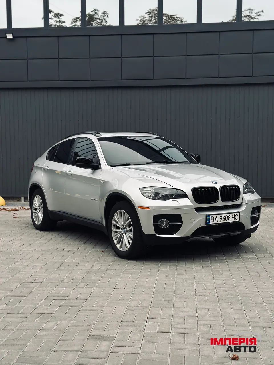 BMW X6 - фото 1