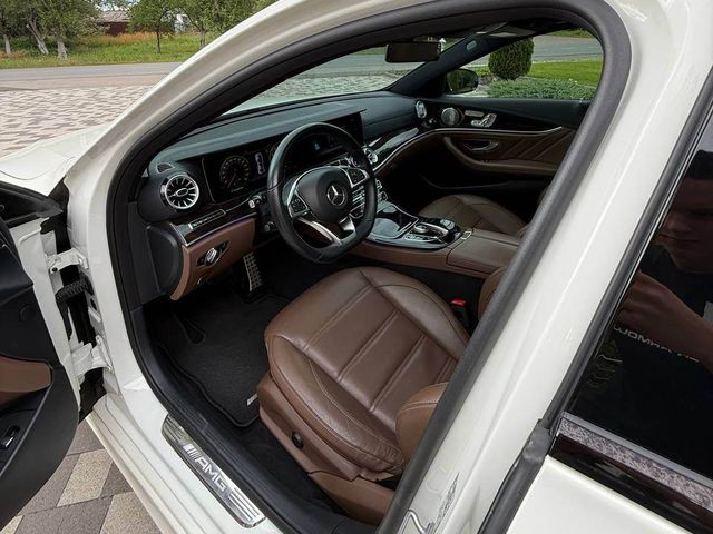 Mercedes-Benz E-Класс AMG - фото 3