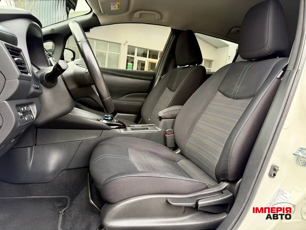 Nissan Leaf - фото 9