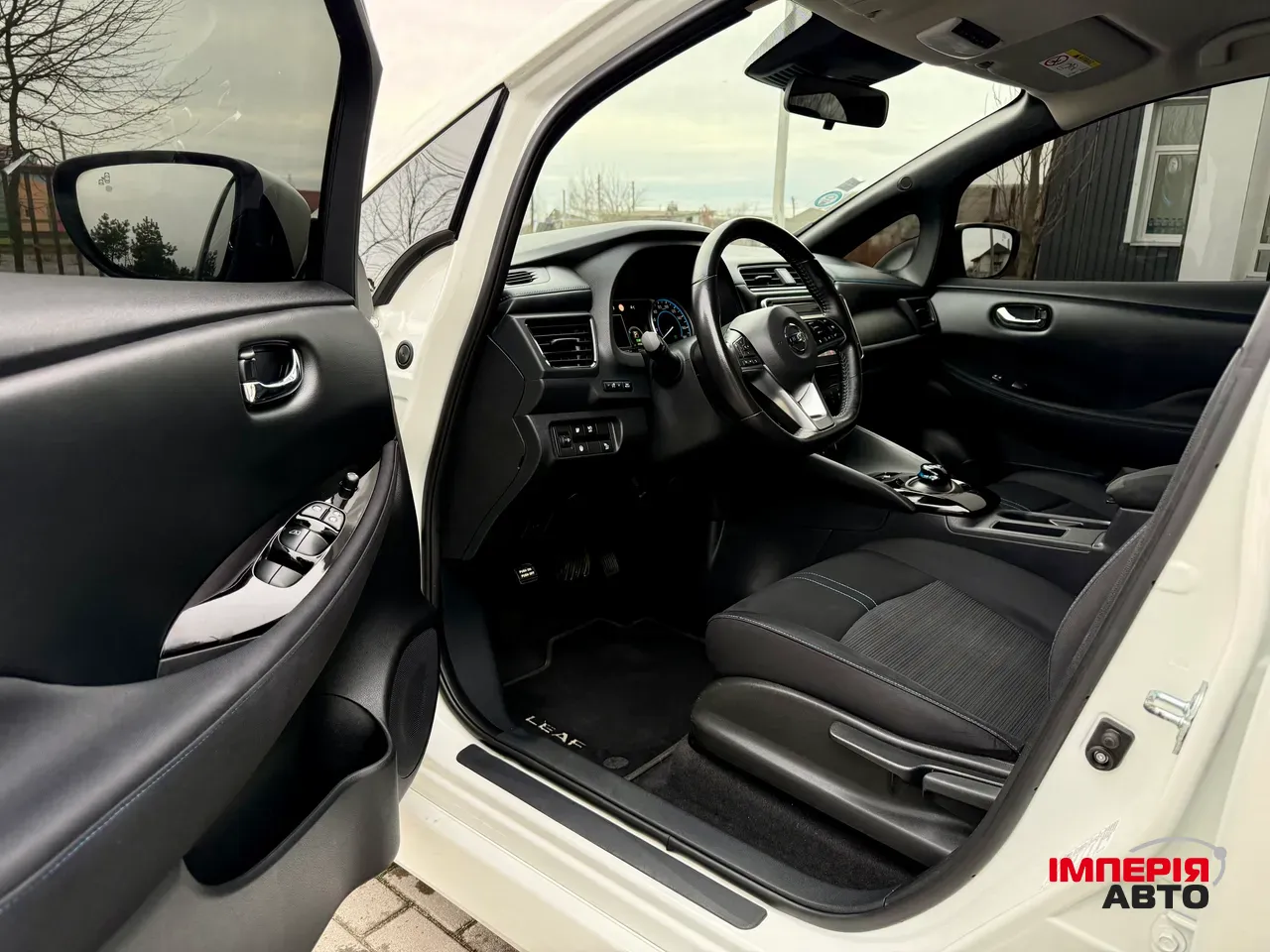 Nissan Leaf - фото 7