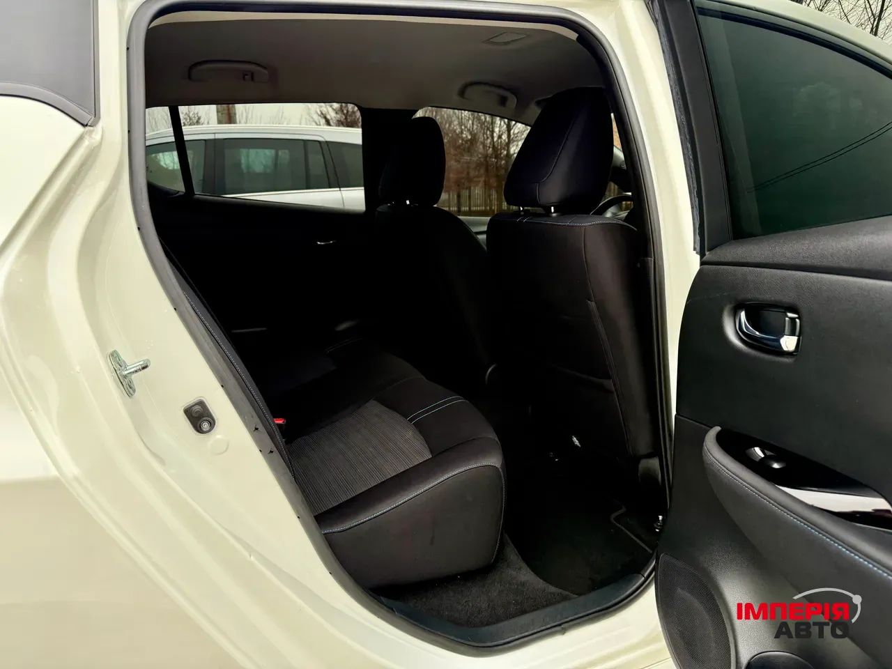 Nissan Leaf - фото 22