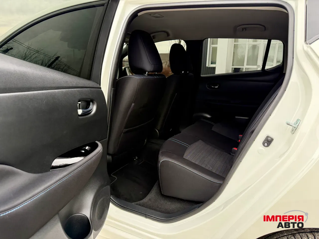 Nissan Leaf - фото 25