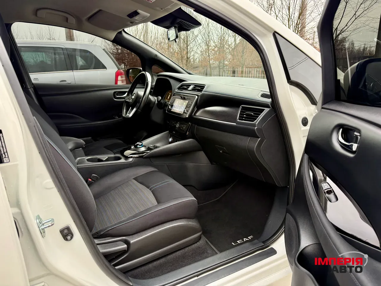 Nissan Leaf - фото 17