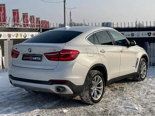BMW X6 - фото 4