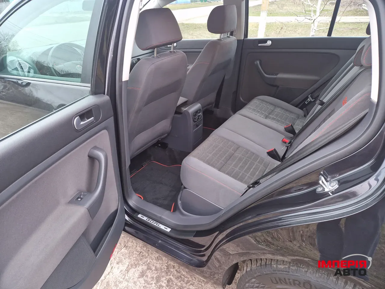 Volkswagen Golf Plus - фото 15