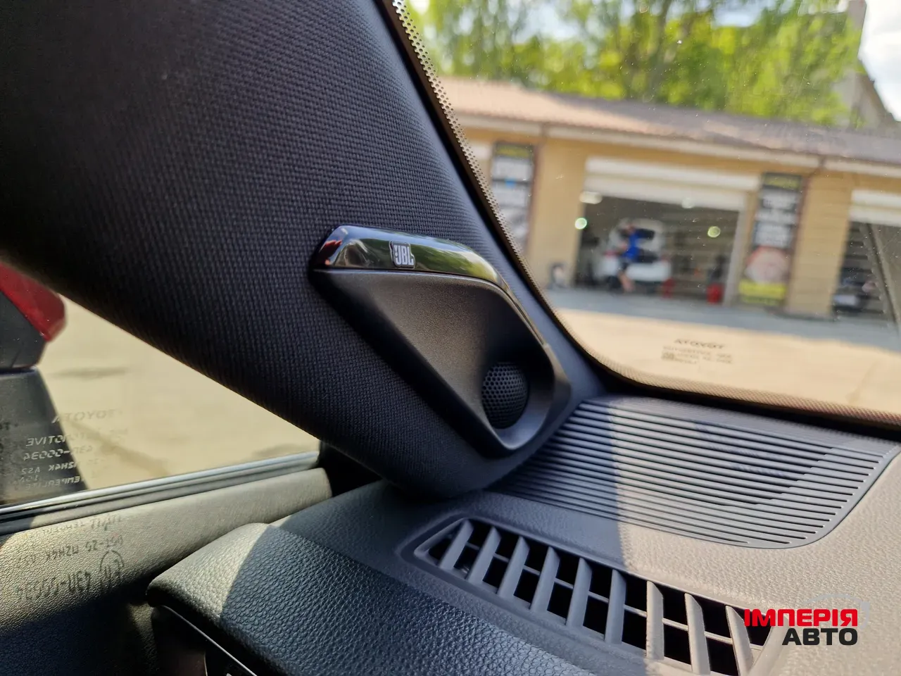 Toyota Venza - фото 20