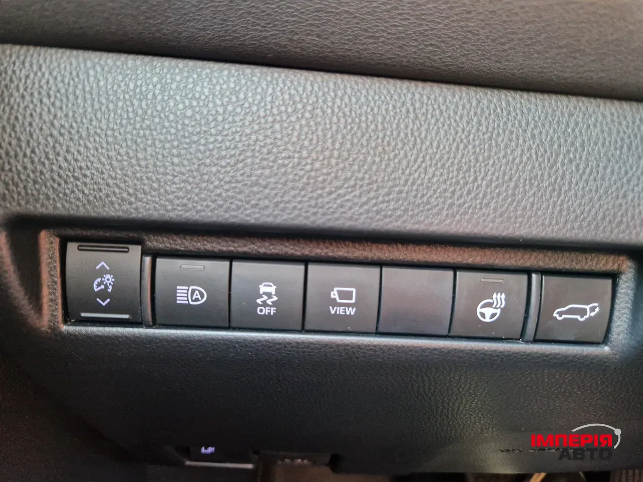 Toyota Venza - фото 18