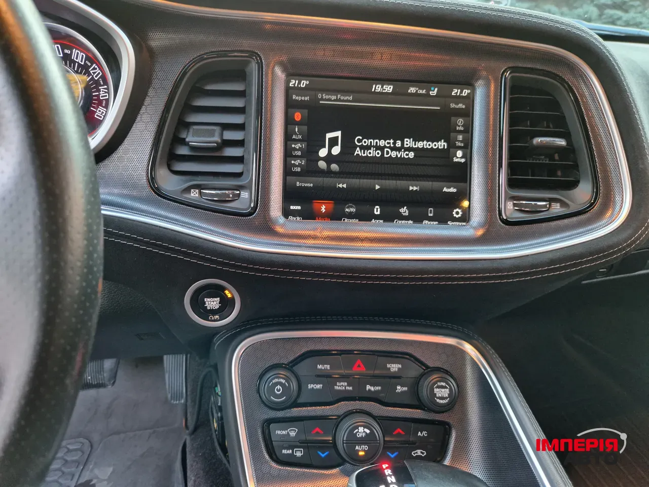 Dodge Challenger - фото 22