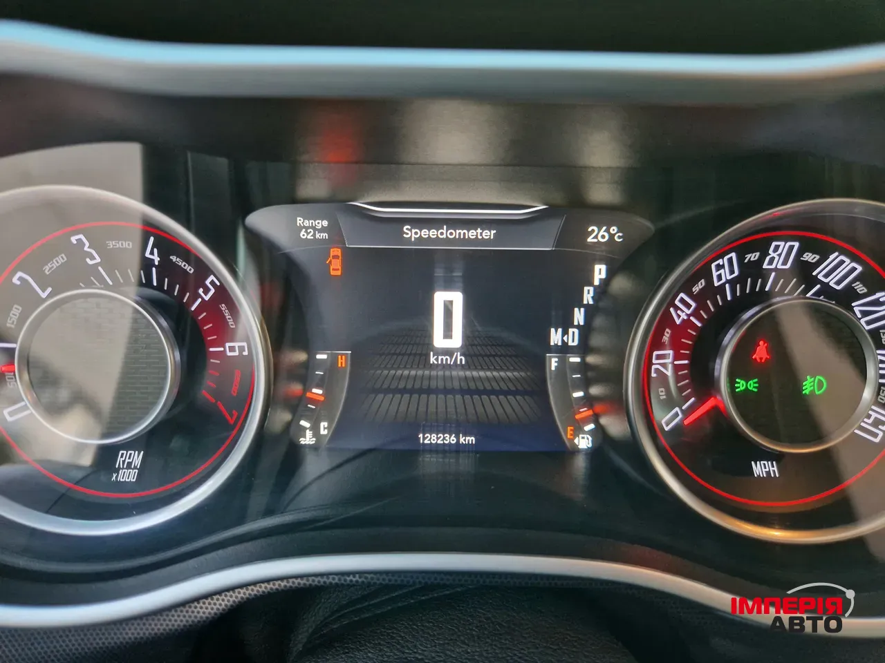 Dodge Challenger - фото 19