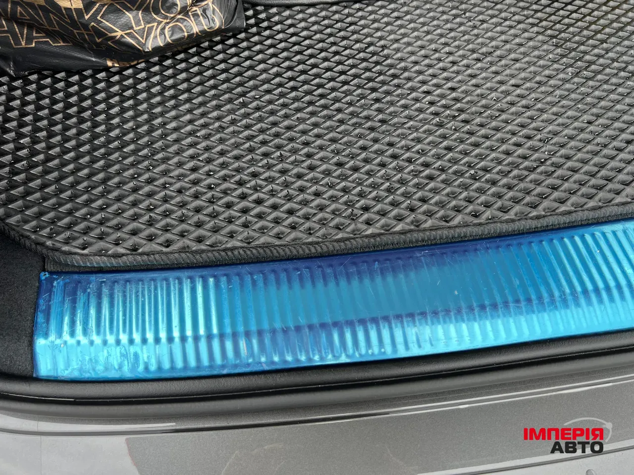 Audi Q7 - фото 27