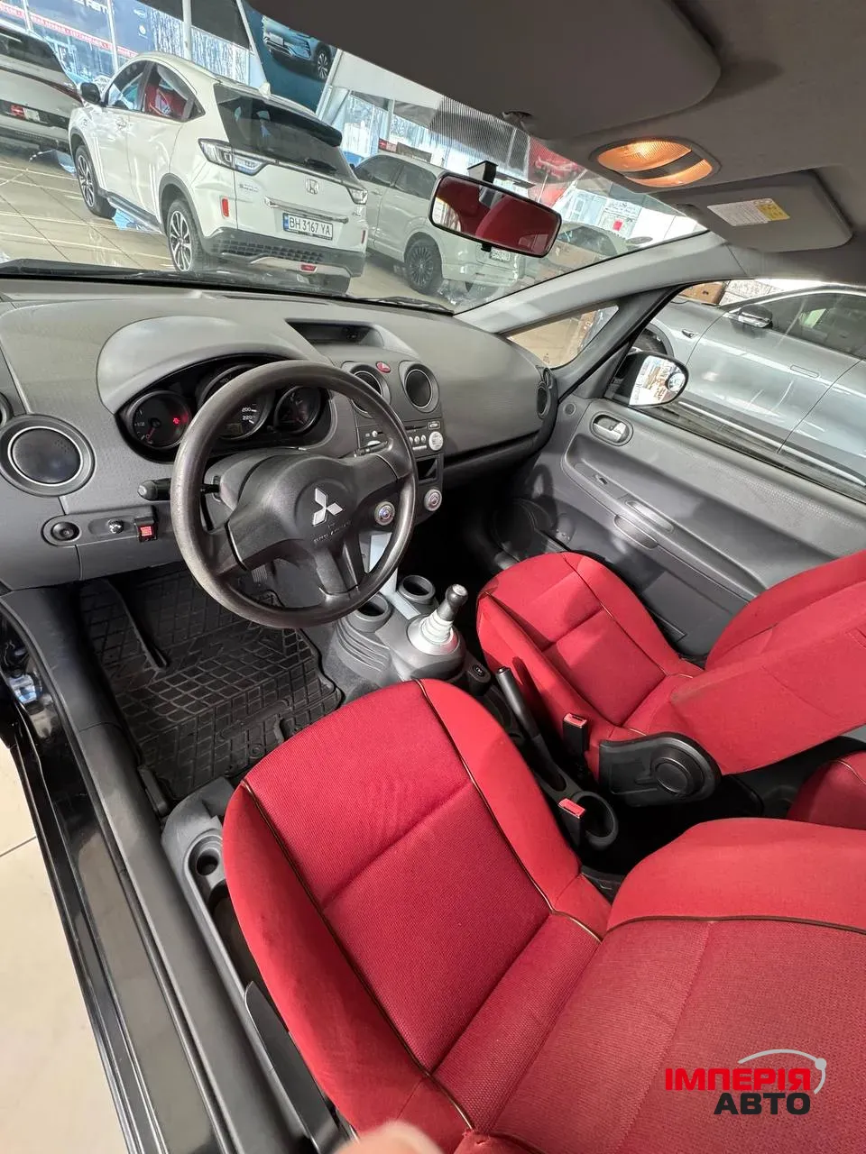 Mitsubishi Colt - фото 12