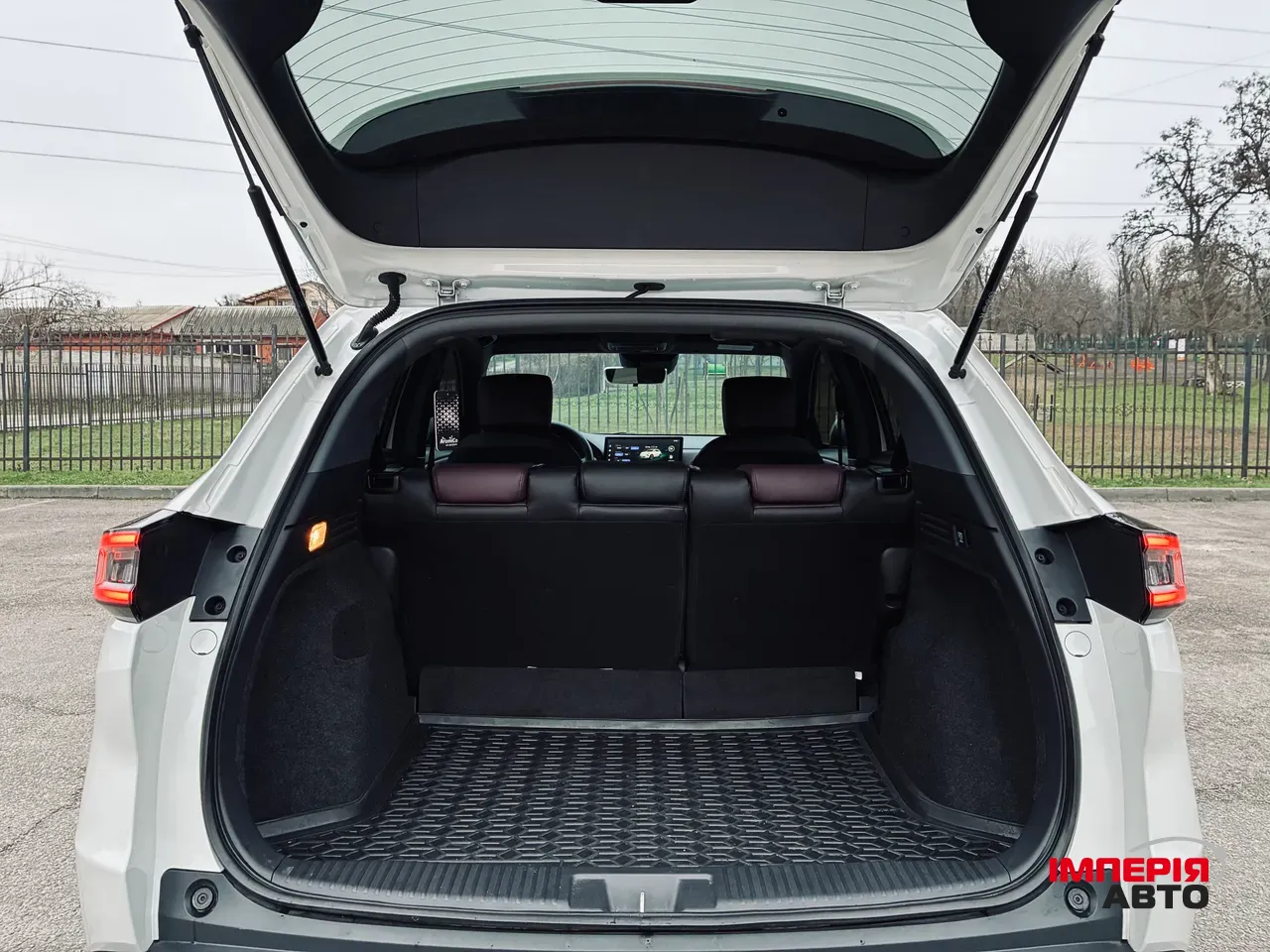 Honda M-NV - фото 43