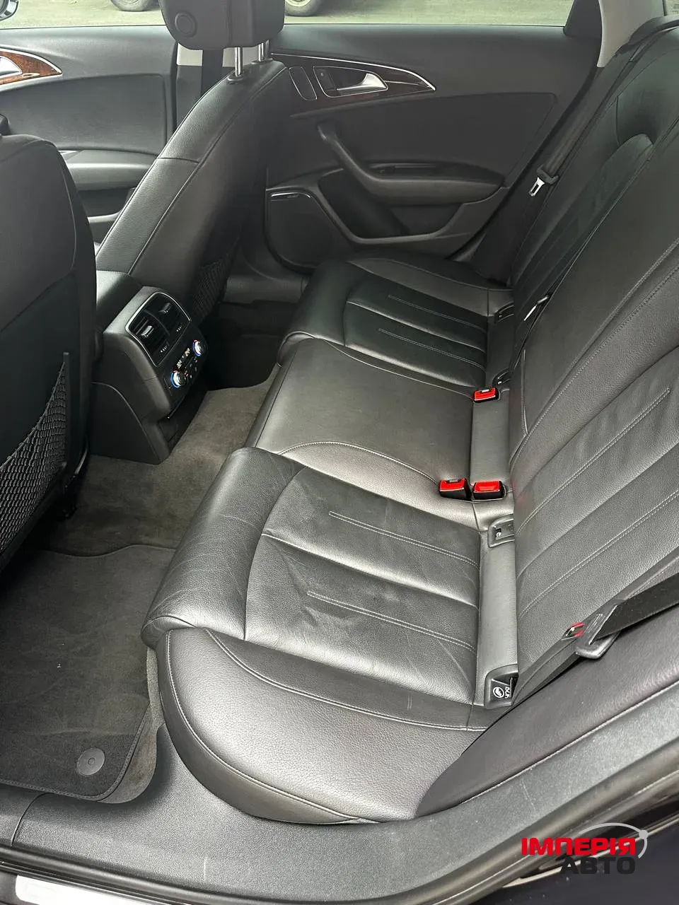 Audi A6 - фото 28