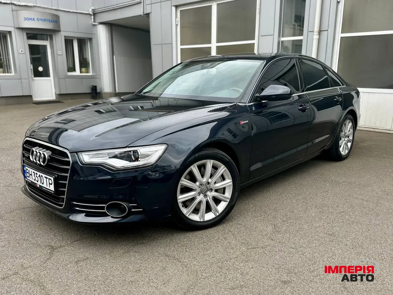 Audi A6 - фото 2