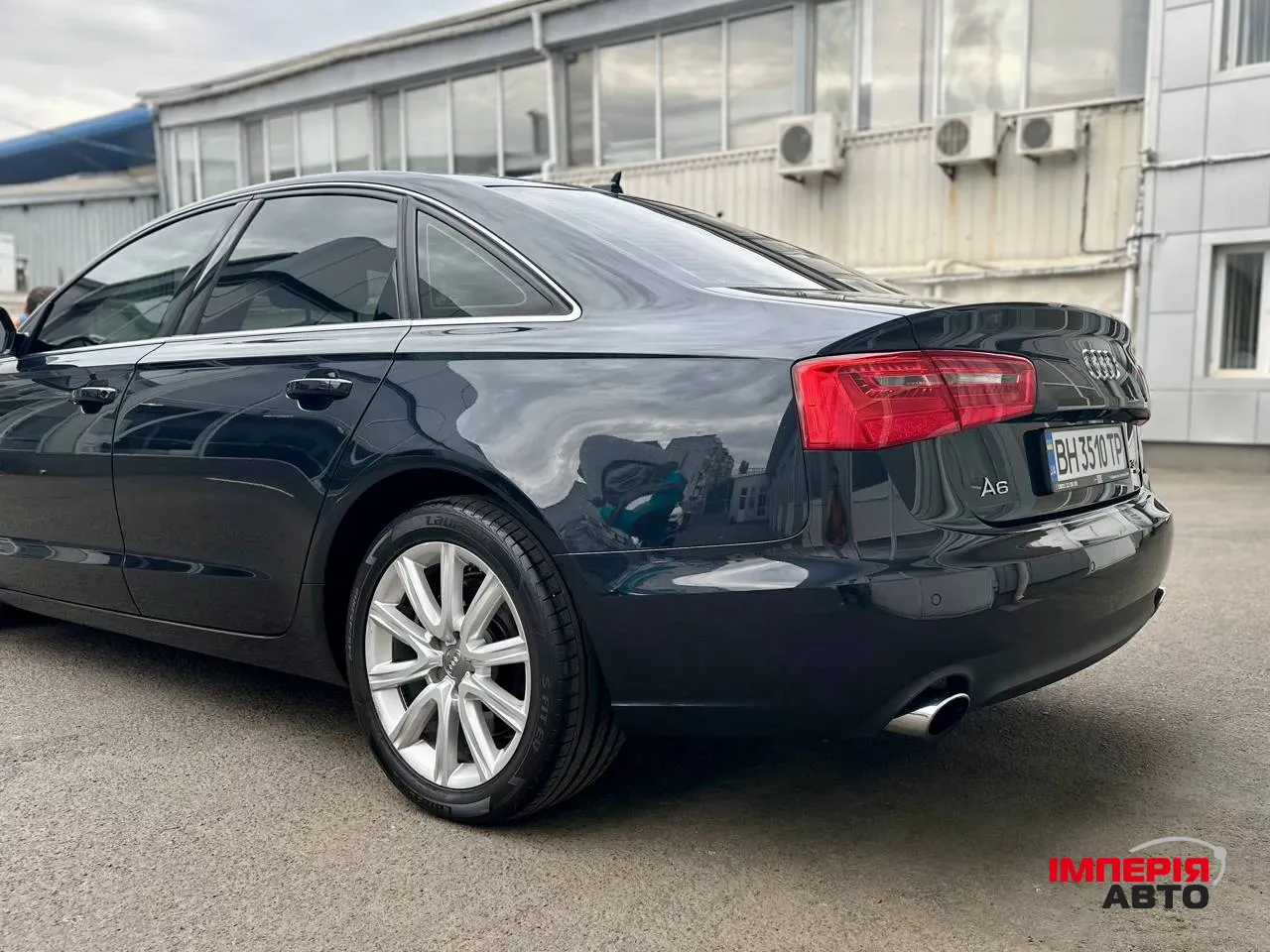 Audi A6 - фото 10