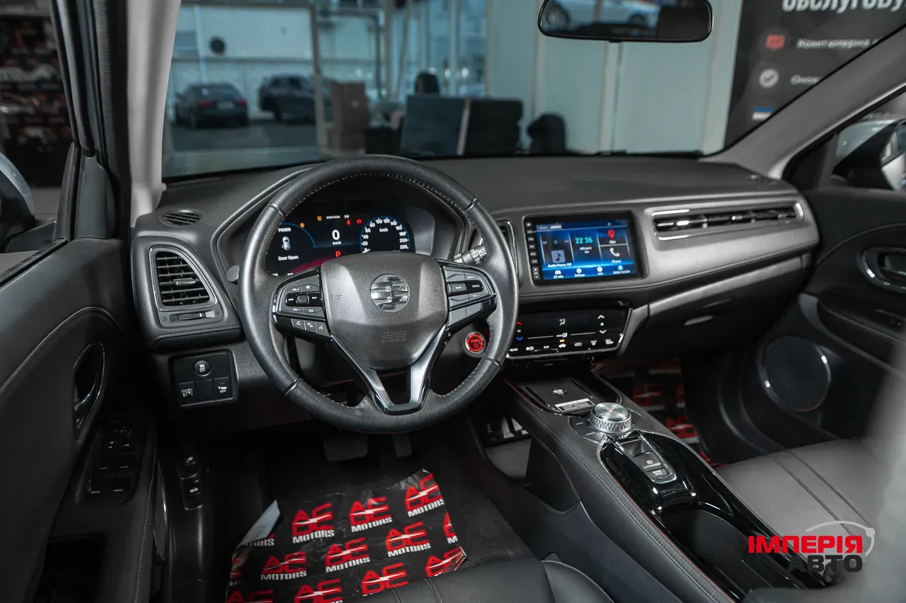 Honda M-NV - фото 32