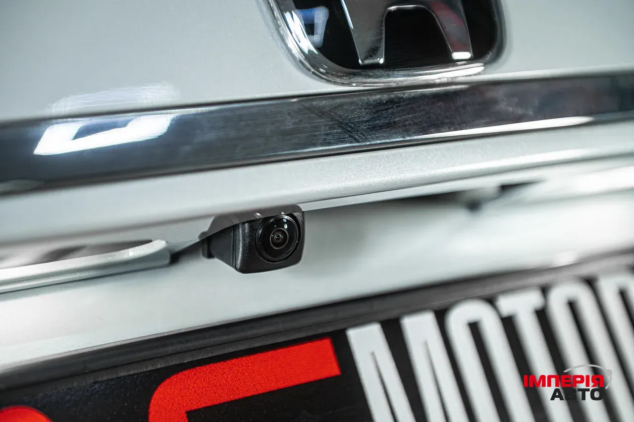 Honda M-NV - фото 13