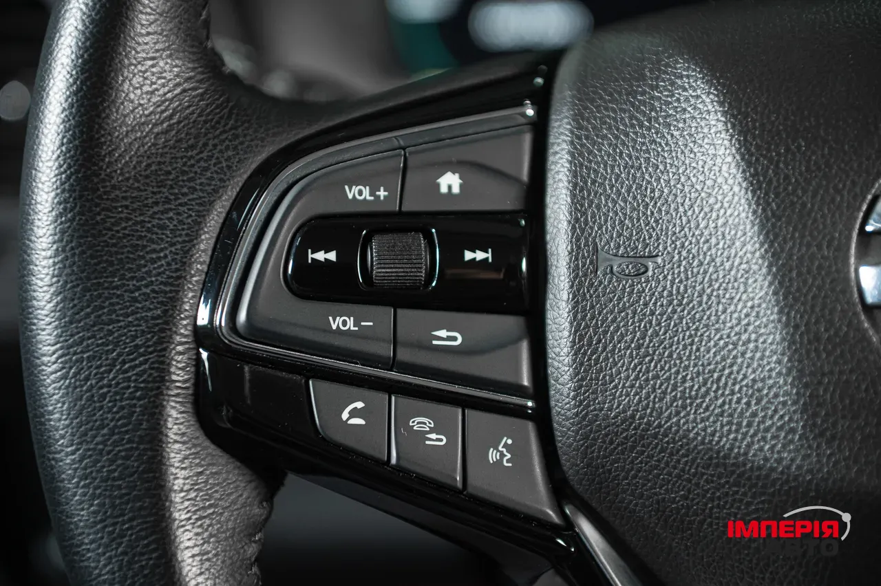 Honda M-NV - фото 23