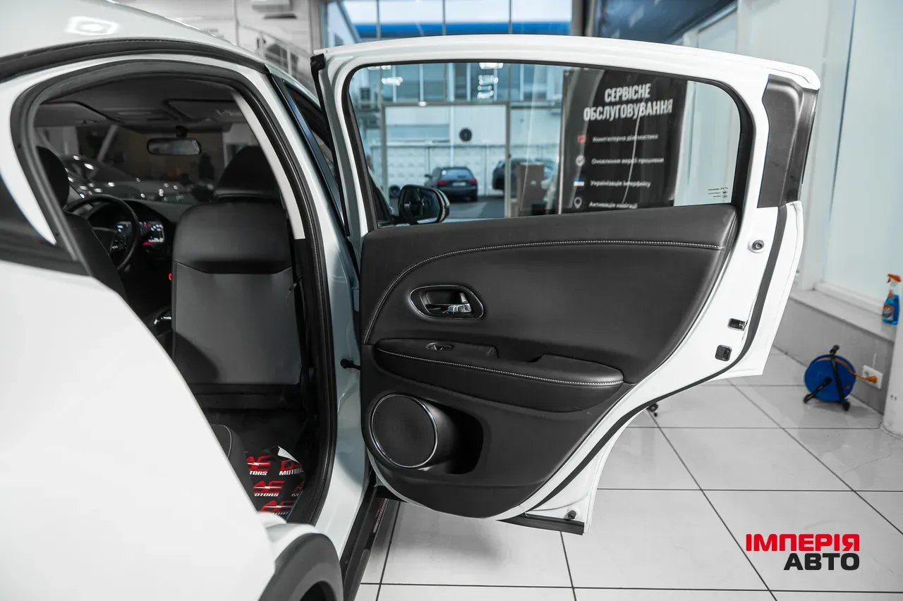 Honda M-NV - фото 41