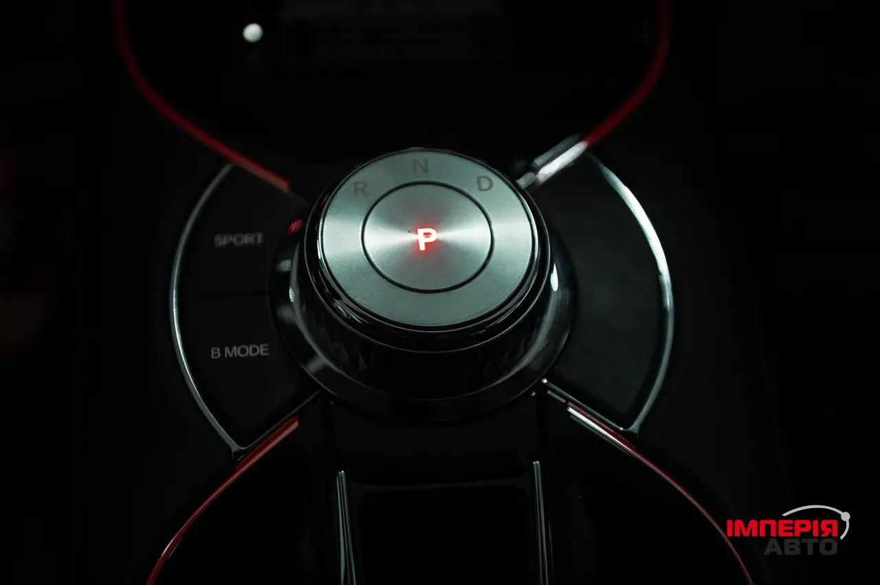 Honda M-NV - фото 28