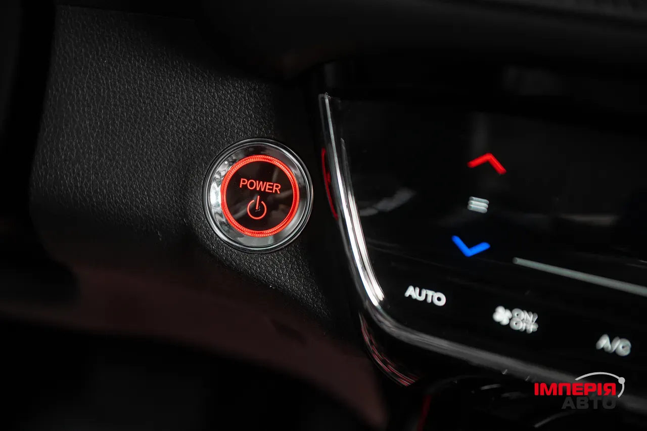 Honda M-NV - фото 27