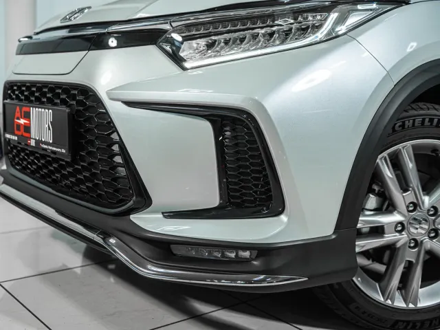 Honda M-NV - фото 5