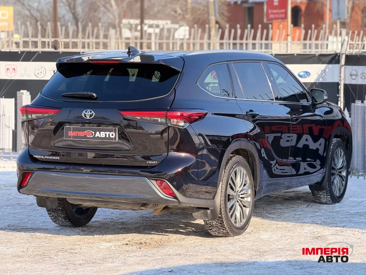 Toyota Highlander - фото 4