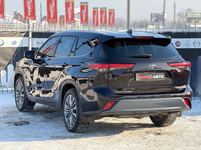 Toyota Highlander - фото 5