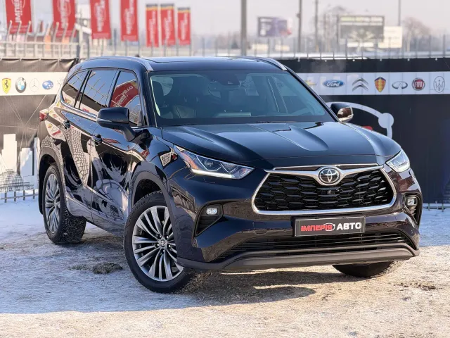 Toyota Highlander - фото 2